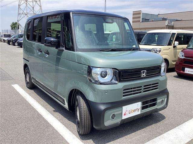 ■□■□■ アフターサービスも安心！！ 自社整備工場・自社鈑金工場・積載車を完備しておりますので、お客様のご購入後も手厚くサポートいたします！！  ■□■□■