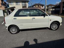 電動格納ミラー