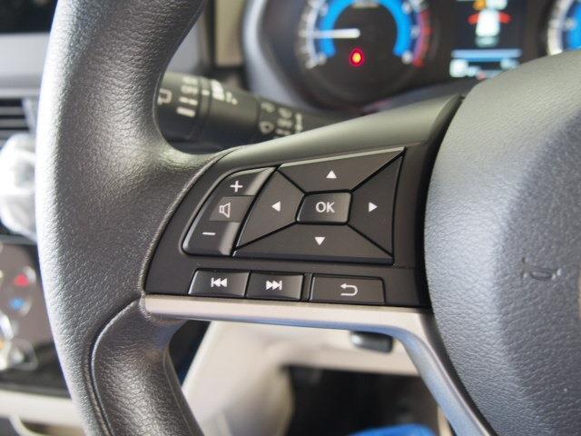 運転中でもオーディオ操作できますね！