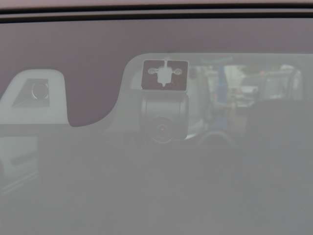 整備工場併設ですのでご購入後の定期点検や車検などのアフターメンテナンスもお任せください。