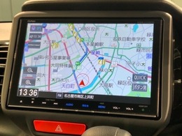 アップルカープレイ対応ギャザズナビ搭載です。知らない道も安心ですね！