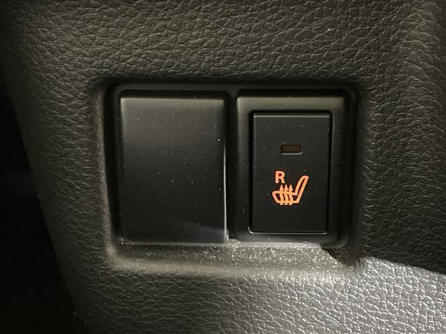 【運転席操作部】快適なドライブを楽しむための機能が装備されています！運転席から触れるので、使いやすいです！除菌プランいれていただくと、さらに清潔で安心していただけます！