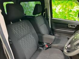 「この車の写真をもっと見たい」「状態が気になる」「この装備はついている？」どんな小さな疑問でもお気軽にお問い合わせください！