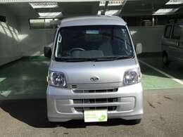 土・日も営業 ！突然のトラブルや故障にも素早く対応いたします！「車の調子がおかしいな」と思ったら、当店へお越しください。皆様のご期待に添えられるよう、精一杯努力させていただきます。