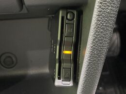 【ETC】高速道路の料金所をストレスなく通過！話題のスポットやサービスエリアに多い「スマートIC」利用時は必須のアイテムです。当店でセットアップを実施、ご納車当日からすぐにご利用いただけます！