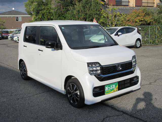 なお車の車検・オイル交換・修理・鈑金塗装・ガラス修理・デントリペア・ボディコーティングども幅広く対応しております。その際は無料で代車を貸し出し致します。車のことは何でもお任せください！