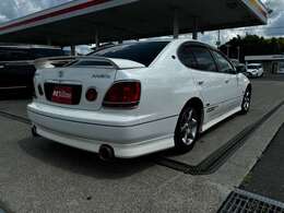 社外マフラー・エアクリーナー・車高調