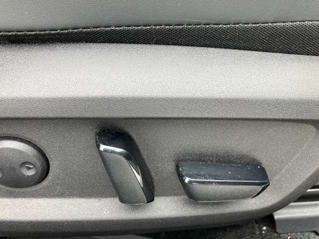 運転席＆助手席パワ-シ-ト