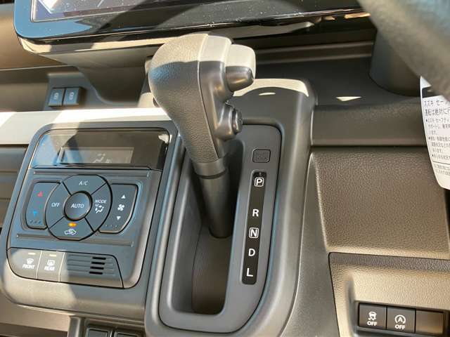 楽々運転のAT車です。初心者の方からベテランまでドライビングを楽しめます♪