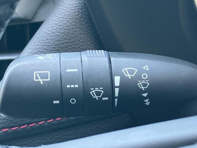 こちらのお車はいかがでしょうか？少しでも気になっていただけましたら是非お問い合わせください！さらにお車の詳細をお送りいたします！