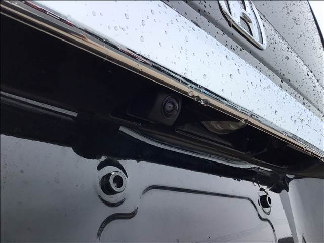 バックカメラも付いてます！これで駐車も楽々です！