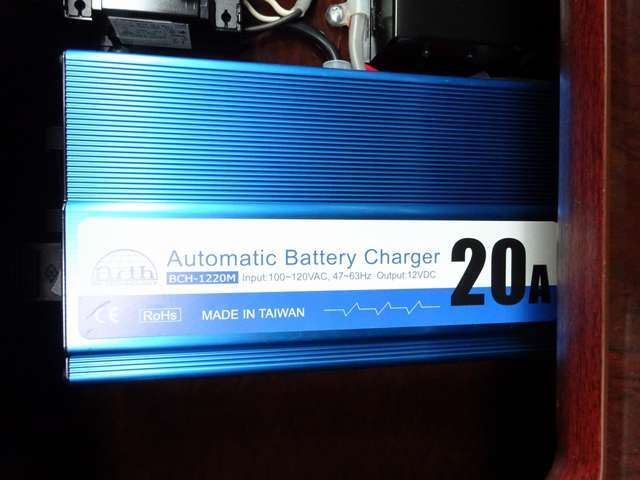 外部充電器
