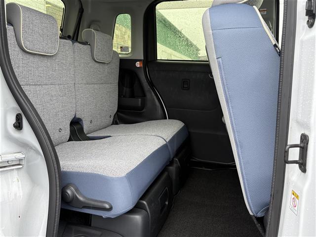 商談ルームにはキッズルームも完備しています☆お子様連れでもゆっくりとお車をお選びいただけます！