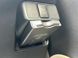 全国10.000台の保有在庫の中から、厳選したオススメ車両を店頭にて展示致しております。国産車のみならず、輸入車の展示にも力を入れております。こだわり派のお客様にもご満足頂ける在庫を揃えております。