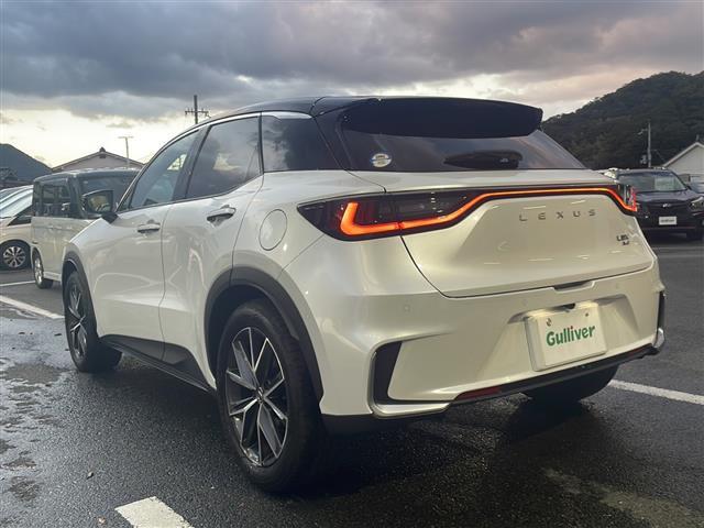 ◆ガリバーでは有償ですが最長10年の長期保証をご用意！せっかくご購入頂く大切なお車です！※長期保証を付帯できる車両には条件があります。保証の付帯、期間、範囲、内容、適用には一定の条件がございます。