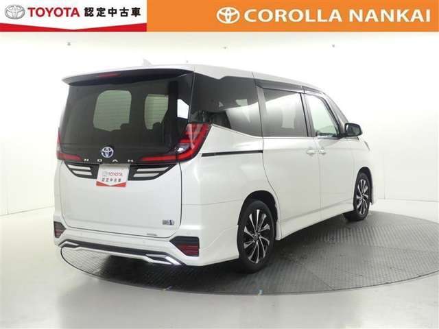 走りにこだわりながら収納力も持ち合わせたお車です。荷物を載せて軽快なドライブを楽しめますよ♪