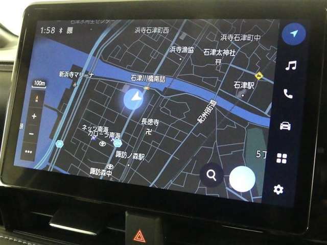 ナビゲーション付なので、何時何処でも行きたい場所へ。　ナビって無くて良いかなと思っていても一度使うと手放せませんよね。