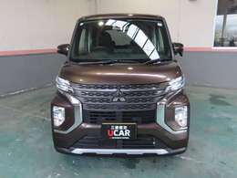 フロントカメラにより前方車輌や歩行者を検知。衝突の危険があるときは警報や衝突被害軽減ブレーキで衝突被害を軽減、または衝突を回避。安全運転をサポートします。