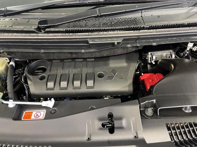 親切・丁寧な専門メカニックスタッフが応対！・車検・点検整備・事故等の修理などアフターサービスも安心。お車のカスタマイズもネクステージのサービススタッフまでご相談ください！