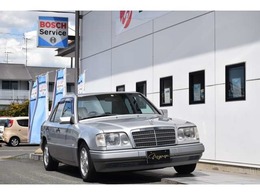 この度は ナガセ自動車の中古車サイトをご覧頂き 誠に有り難うございます。名古屋市中川区国道1号線沿いで　　創業約60年。私達ナガセ自動車は 後々のメンテナンスも含めて 誠心誠意 対応させて頂きます。