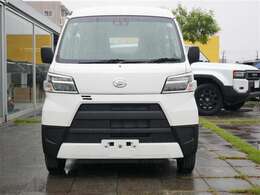 安心の一年間走行距離無制限のロングラン保証付き。ご希望により最大3年間の延長保証もできます。