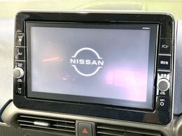 【純正9型ナビ】人気の純正ナビを装備。オーディオ機能も充実しており、Bluetooth接続すればお持ちのスマホやMP3プレイヤーの音楽を再生可能！毎日の運転がさらに楽しくなります！！