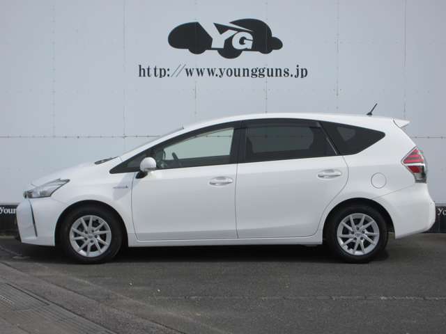 その他に、アフター保証のお取り扱いもしております！1年間、2年間、3年間とお客様に選んでいただけます！故障があった場合は、当社をはじめ、全国のディーラー、認証整備工場での修理が可能になります！