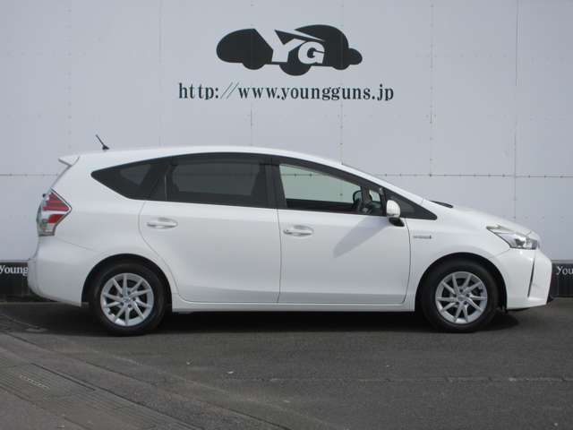 ★保証について★当社のお車はバン、トラック以外は全車1ヶ月の保証期間を設けております！納車後に運転していて気になったことや、玉切れなどがあった場合は無料で修理させていただきます！