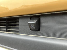 全方位モニターが付いているので駐車も楽々です！