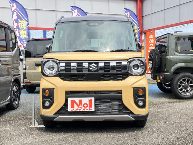 自社ホームページでは、お得な情報満載！最新チラシや目玉車などの情報は【ナオイオート　車販売】で検索★