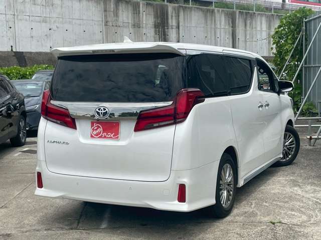 R3年式アルファード入庫しました！現車確認の場合事前連絡頂ければ幸いです。