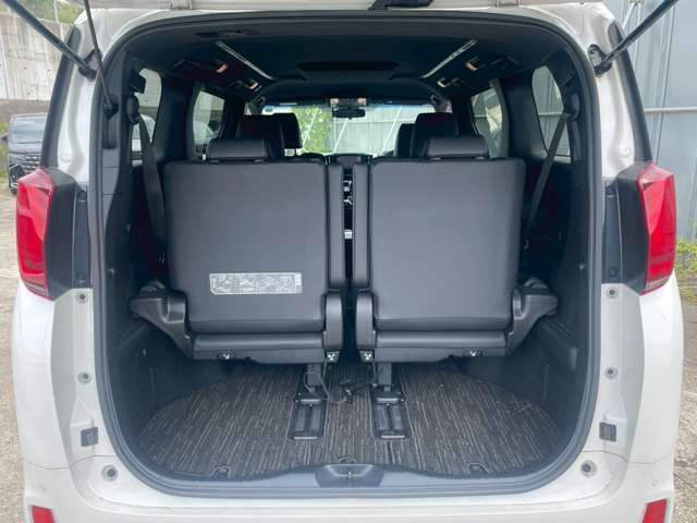 R3年式アルファード入庫しました！現車確認の場合事前連絡頂ければ幸いです。