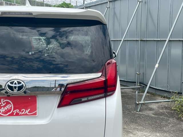 R3年式アルファード入庫しました！現車確認の場合事前連絡頂ければ幸いです。
