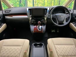 グループ総在庫数約30，000台！！全国の系列店からメーカー・車種問わずご紹介出来るので、あなたにピッタリのお車が見つかるはずです♪まずはお問い合わせ下さい☆