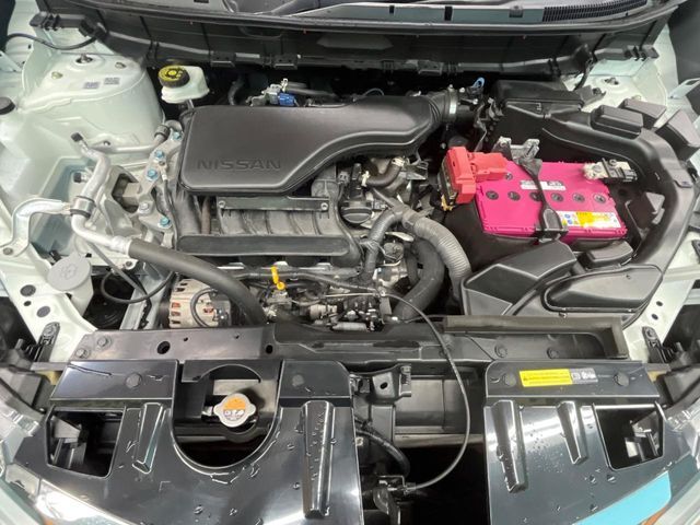 親切・丁寧な専門メカニックスタッフが応対！・車検・点検整備・事故等の修理などアフターサービスも安心。お車のカスタマイズもネクステージのサービススタッフまでご相談ください！