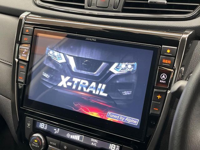 【BIG-X10インチナビ】人気の大画面BIG-Xナビを装備。専用設計で車内の雰囲気にマッチ！ナビ利用時のマップ表示は見やすく、テレビやDVDは臨場感がアップ！いつものドライブがグッと楽しくなります♪