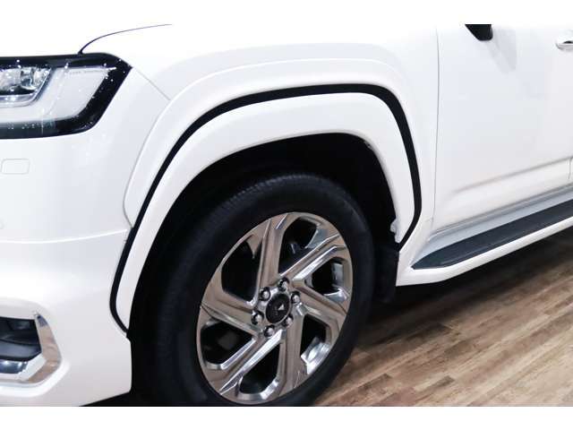 トヨタ ランドクルーザー300 3.3 ZX ディーゼルターボ 4WD 2022