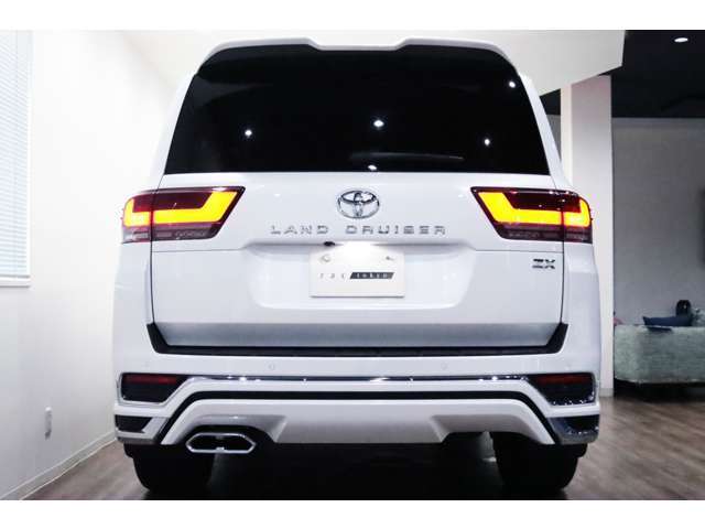 トヨタ ランドクルーザー300 3.3 ZX ディーゼルターボ 4WD 2022