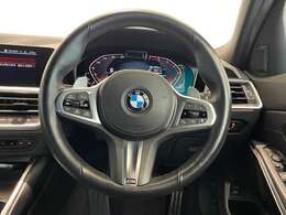 LIBERALAのコンセプトは【五感で較べる】。皆様の感性を頼りにお車選びをされてみてはいかがでしょうか。