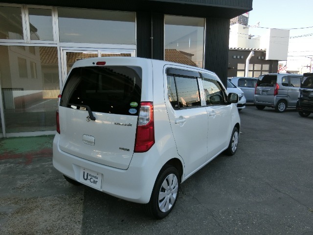 当社ではお客様のカーライフを「トータルサポート」させて頂きます。任意保険、ロードサービスなどお車の事ならぜひお任せください。