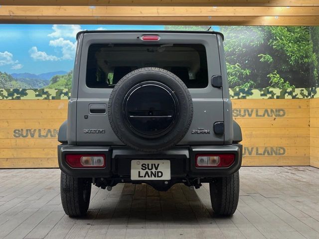 安心の最長10年・走行無制限保証（有償）をご用意。保証内容も充実はもちろん、無料点検＆オイル交換や、年中無休の全国・24時間ロードサービスも付帯されておりますのでご安心下さい。