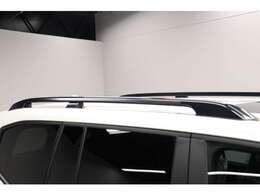 ブラックルーフレール