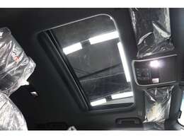 チルト＆スライド電動ルーフ