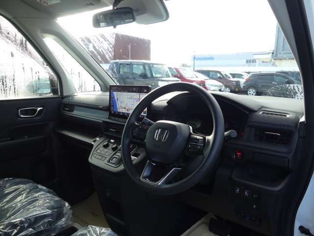 室内・外共に、『HONDA　U-Select鳥取』自慢の「アイドマ」基準でクリーニング済み！選び抜いてお決めいただいたお車に、気持ち良くお乗りいただけます。