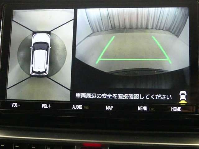 車庫入れが苦手な方でも安心のバックモニター☆