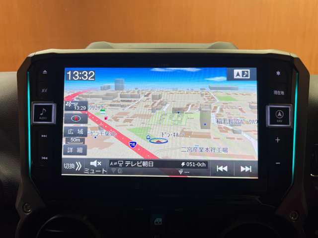 ご来店が難しいお客様でもご安心下さい、店頭在庫でしたらテレビ電話などを使いお車の詳細をご説明させて頂く事も可能でございます。当店スタッフが真心込めてご対応させて頂きます。