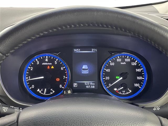 【スピードメーター】メーターがシンプルで見やすく運転しやすいですね！