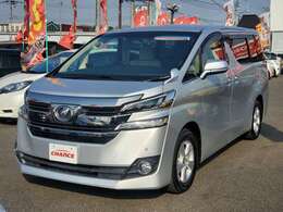 中古車を購入する際、オートローンの金利は重要な要素です。当店では、お客様の負担を軽減するために、業界でも特に低い金利を提供しています。