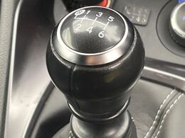 【フロア6速MT】走りの6速MT！！スポーティーな走行をお楽しみいただけます♪