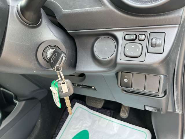 運転席操作部です！わからないスイッチ類や操作部はお気軽にお問い合わせ下さい！